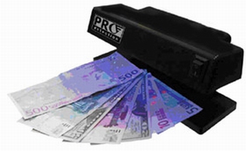 Детектор валют (банкнот) PRO-7